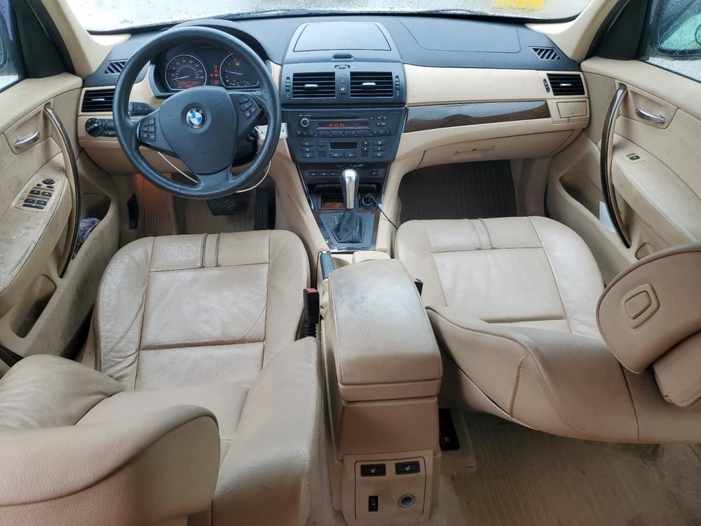 X3 2010 Glove Box 4915733