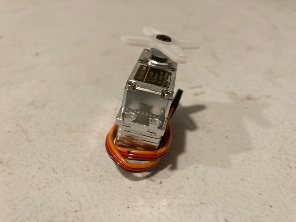 JR DS8900G Digital Servo & S085BLHV High Voltage Micro Servo - RC Heli / Plane