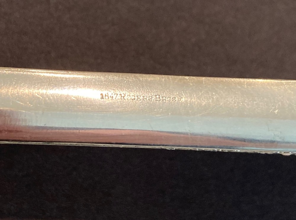 1847 Rogers Bros Ancestral 1924 Silverplate Carving Set Knife & Sharper & Fork!