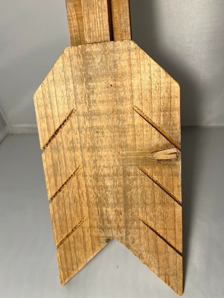 Wood Wall Arrow