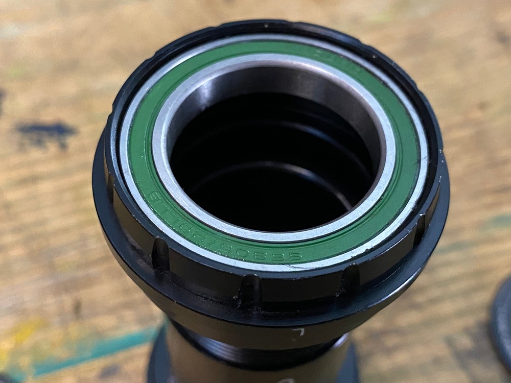 Cane Creek Hellbender DUB Bottom Bracket Threaded PF30