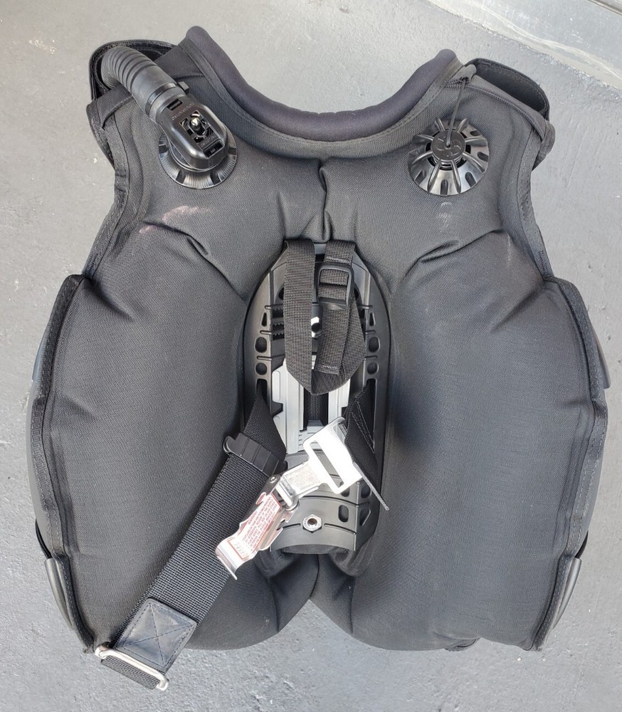 ScubaPro Knighthawk BCD with Air2 - Small
