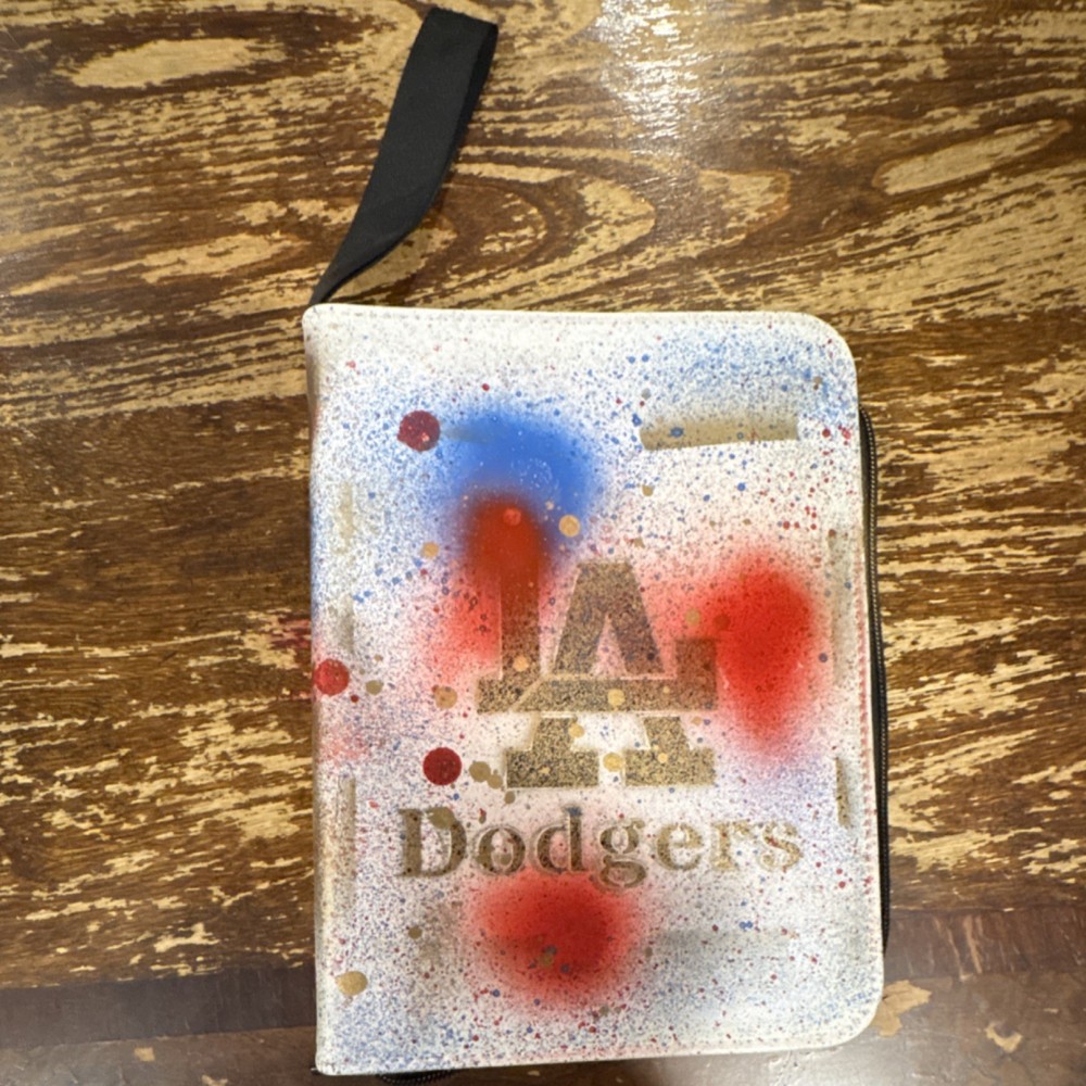 Los Angeles Dodgers 3-Ring 9-Pocket Side Loading Baseball Card Binder