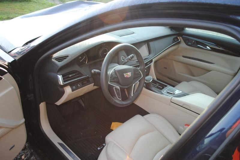 BOLT 2018 Camera/Projector 681062