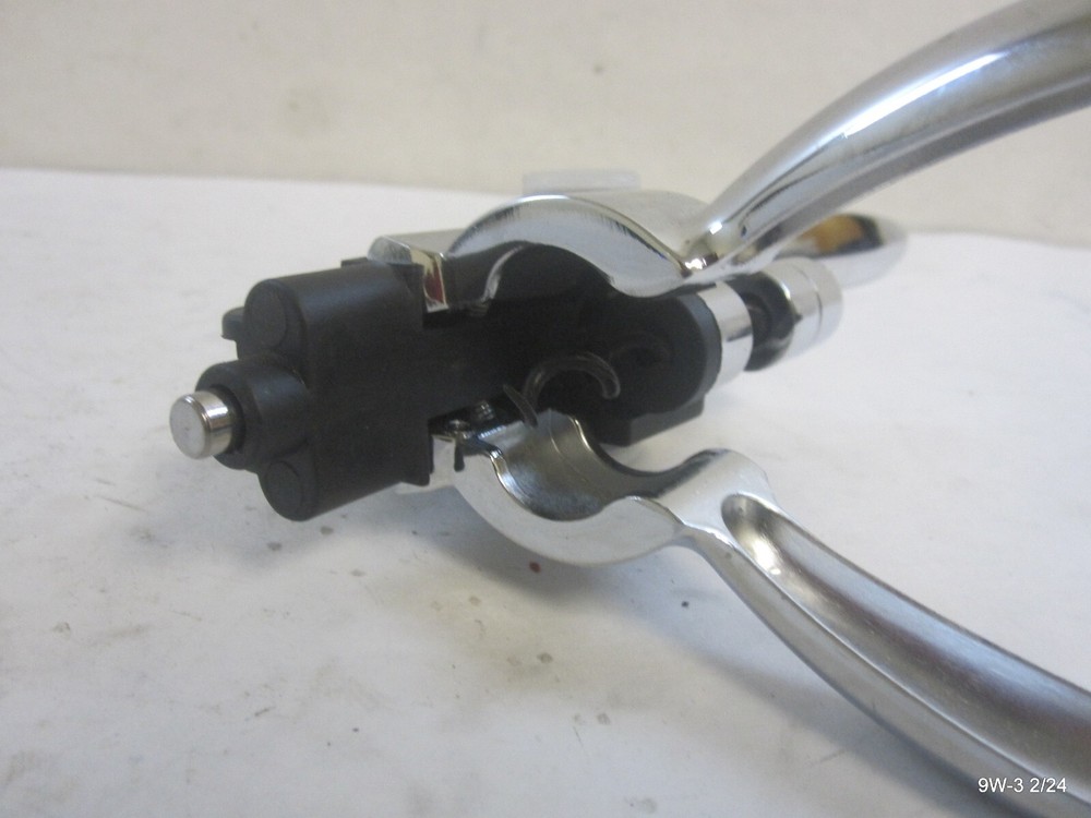 Pull It Corkscrew Wine Bottle Opener
