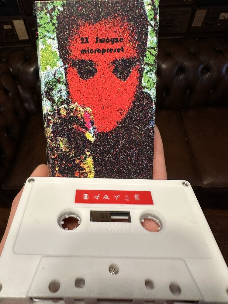 DOUBLE SWAYZE MICRO PRESET ELECTRONIC AMBIENT EXPERIMENTAL CASSETTE