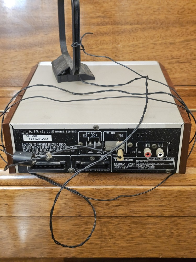 Technics ST-HD550 Stereo Tuner Tested Working