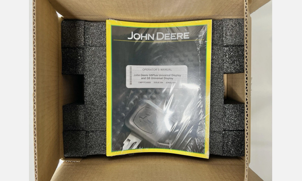 John Deere G5Plus Universal Display Terminal Essentials with 1 YR Autotrac