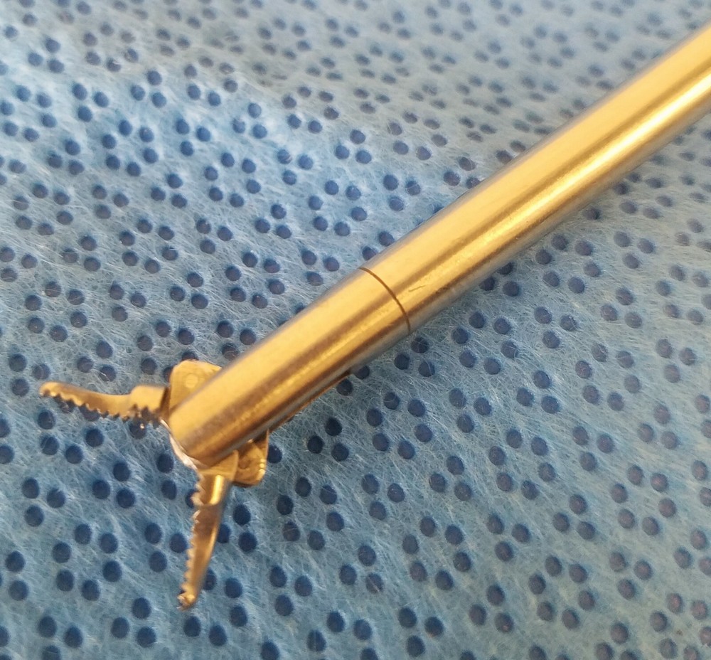 Cabot Medical 004249-902 Spring Handle Forceps, Double-Action, Left