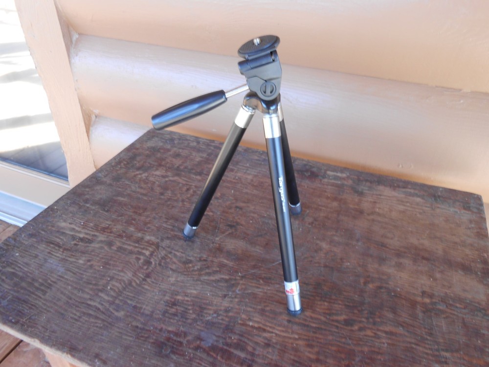Targus TG-42TT Mini Tripod Extendable Camera Stand