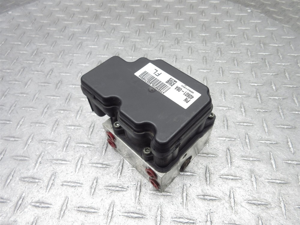 2011 Harley Davidson Road Glide FLTRX ABS Pump Brake Module Control Unit OEM