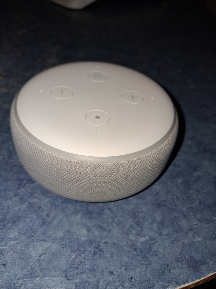 Amazon Echo Dot (3rd Gen) Smart Speaker in White Tested In Perfect Condition!