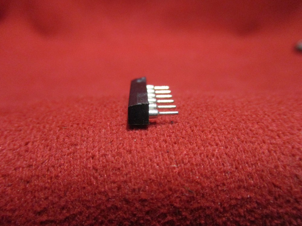 6 Position SIP Socket Quantity of 50