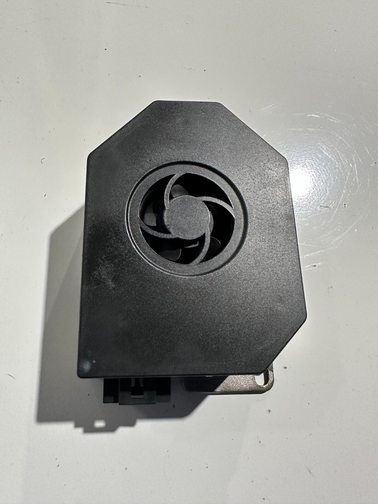 2013-2016 MERCEDES E400 AUDIO SOUND SYSTEM AMP AMPLIFIER HIFI MODULE OEM