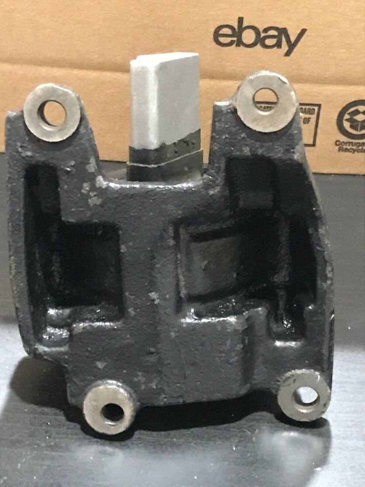 Crown Automotive 5147190AC Engine Mount - New