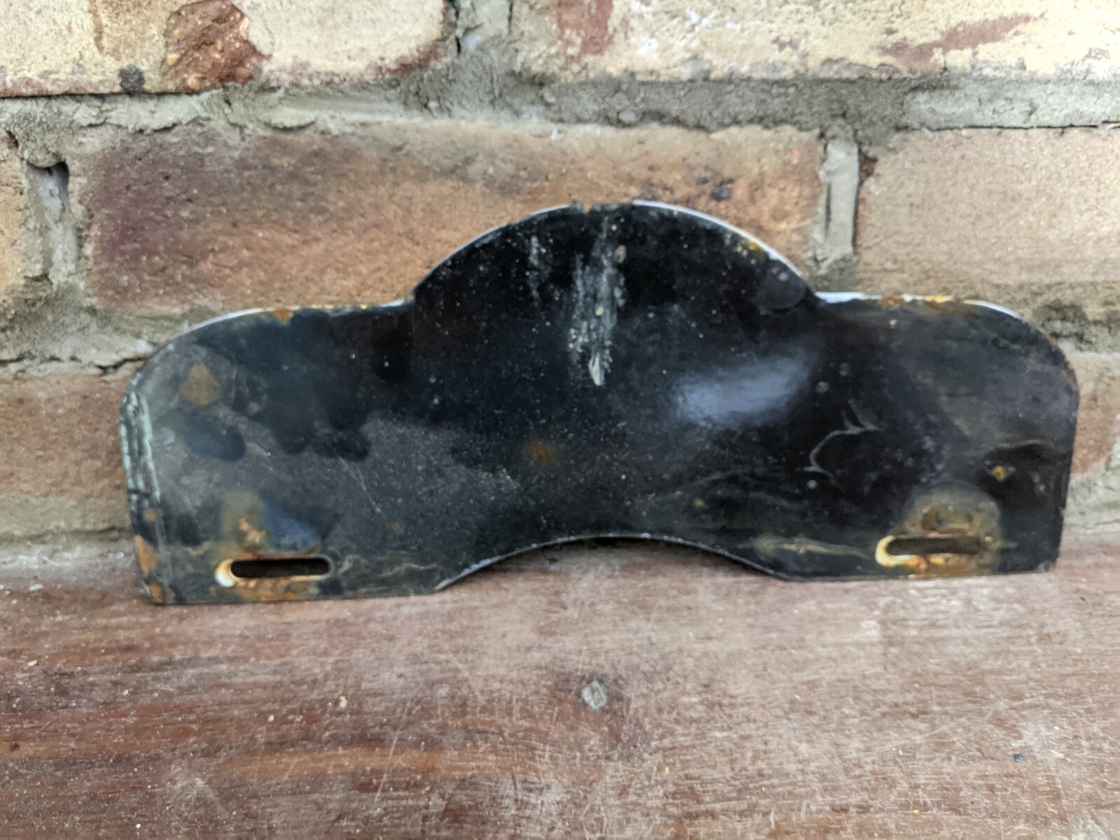 VINTAGE CEDAR RAPIDS AAA CORN PORCELAIN LICENSE PLATE HOLDER SIGN 11" X 4.5"