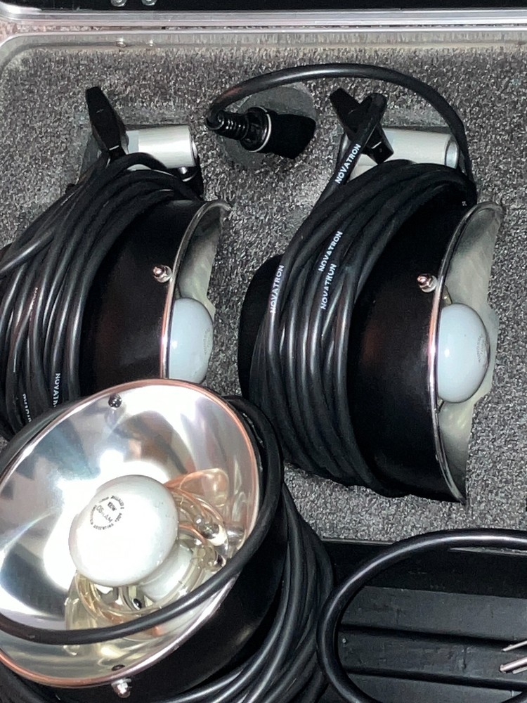 Novatron 1500VR 5 Light System Studio Lighting Kit Still Photography w Case