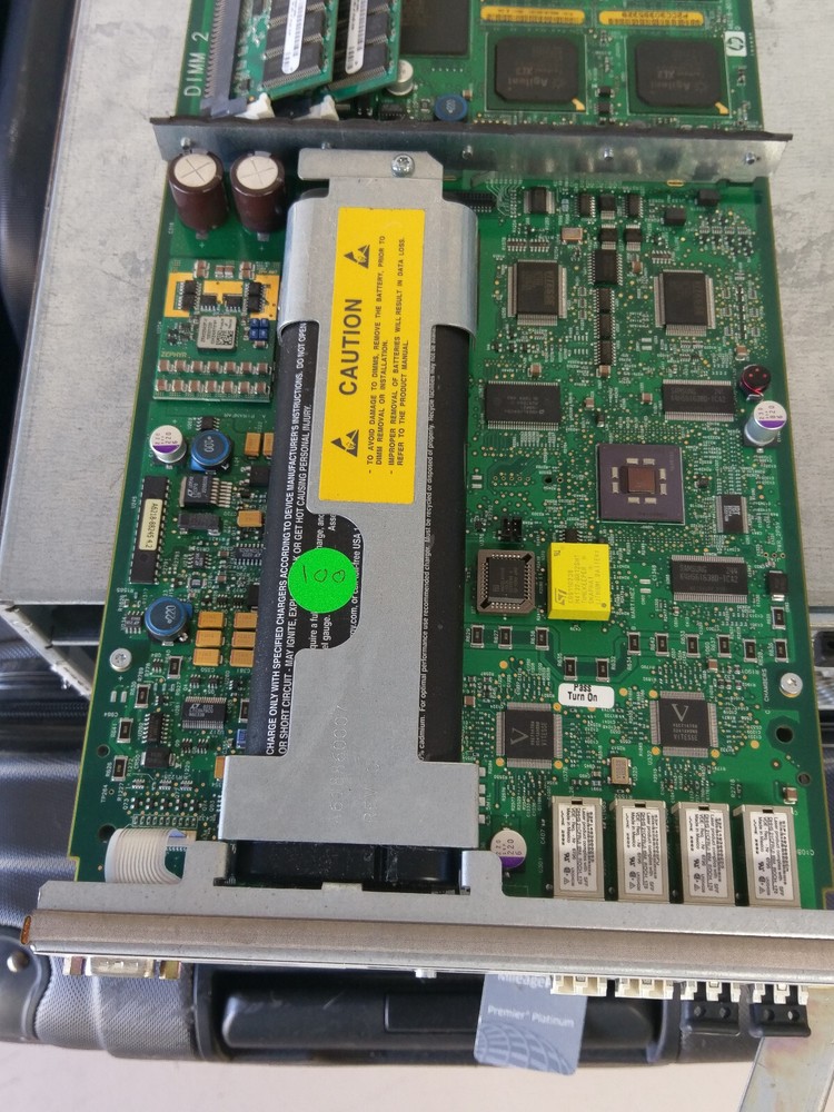 HP Storageworks VA7410 disk array