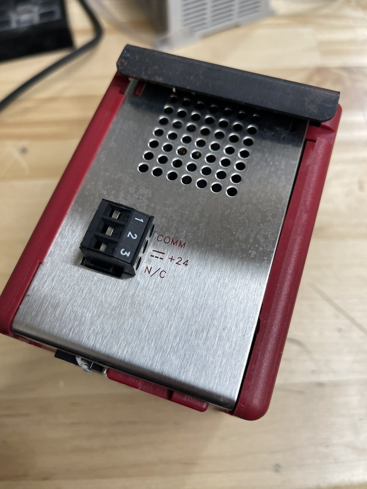 RED LION CONTROLS CSMSTRSX / CSMSTRSX (USED)