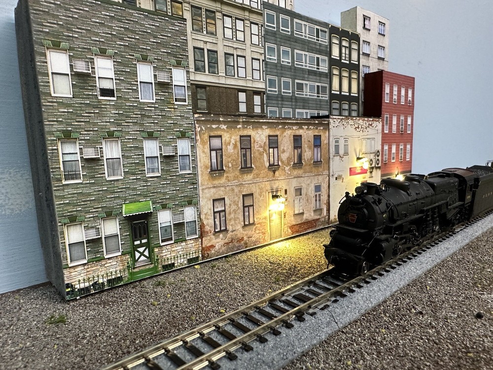 N Scale APARTMENT COLLAGE #2 -Scratch Built 3D Building Flats/Front w/LEDs