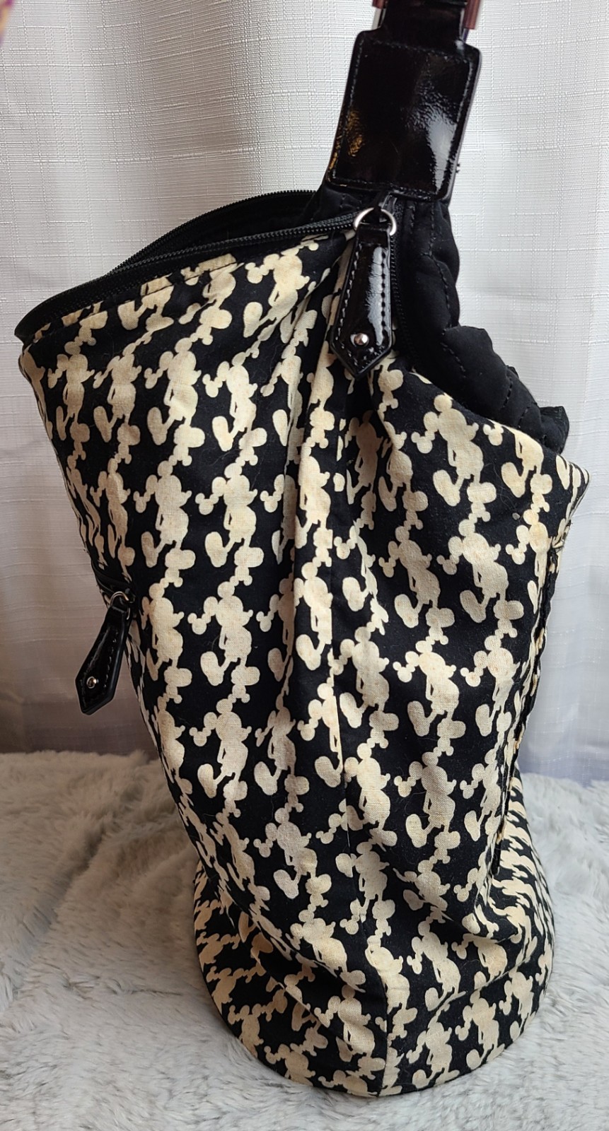 Vera Bradley Disneys Mickey Mouse Black Quilted Bucket Bag/Tote, Retired