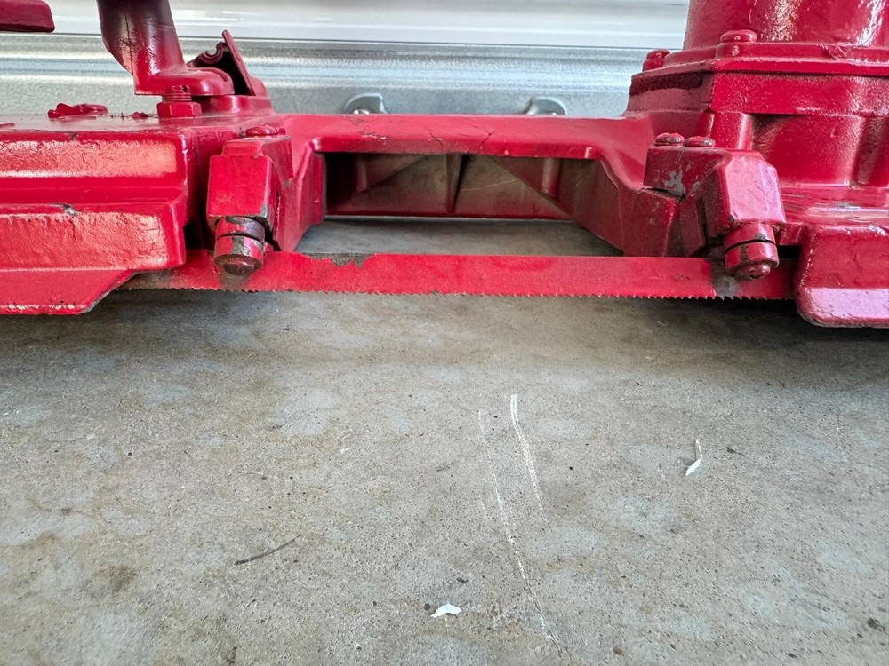 CLECO Deep Cut Band Saw