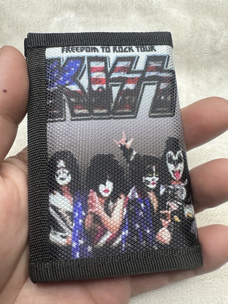 Kiss - Trifold Canvas Wallet