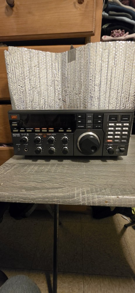 JRC NRD-525 SW AM FM SSB CW General Coverage HF Communications Receiver