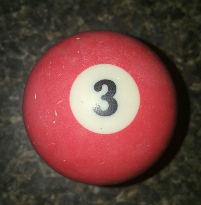 Replacement Regulation Pool Ball 3 Solid Red