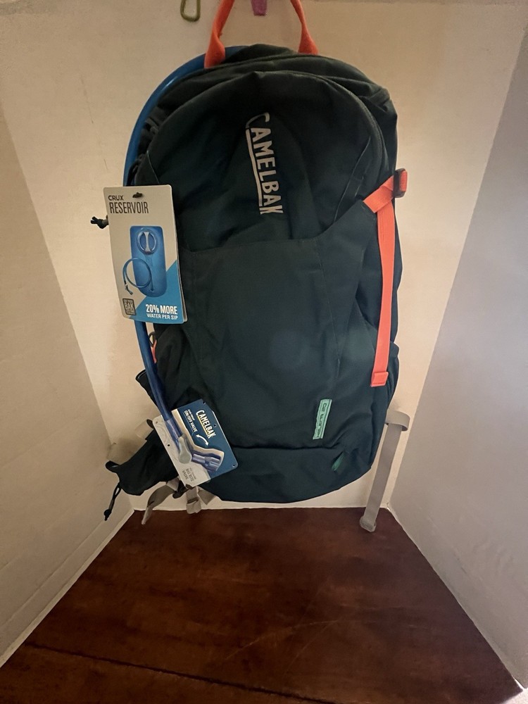 Camelback Helena 20 Hydration Pack Backpack New
