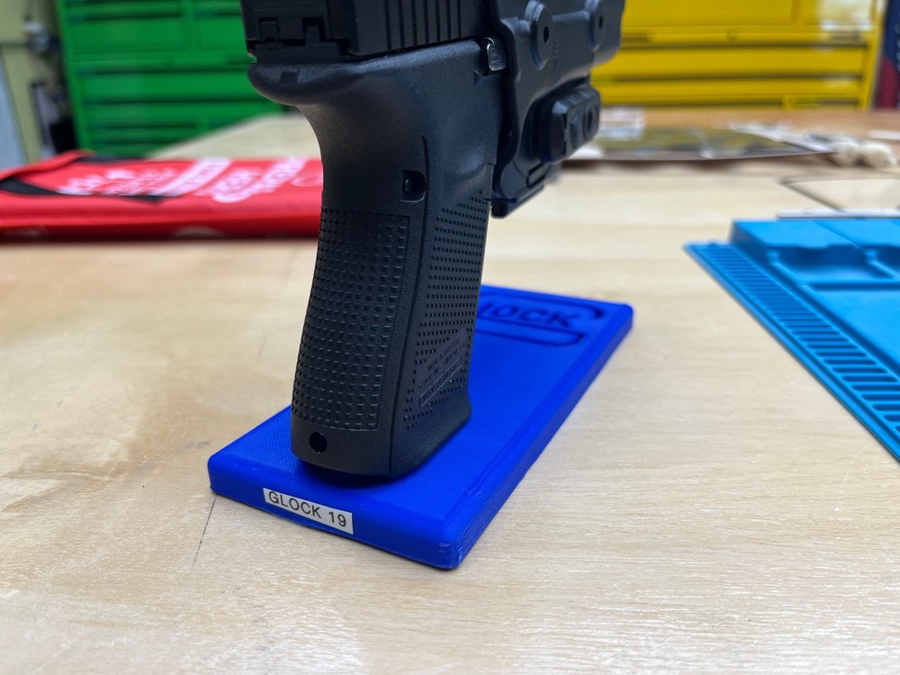 Glock 19 Magwell Stand - 3D Printed (Read Description)