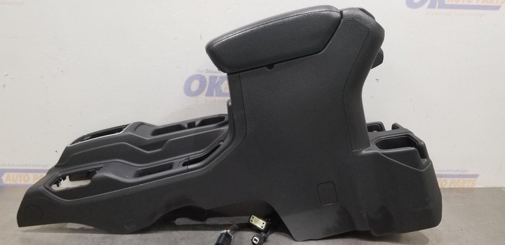 21 JEEP GLADIATOR JT WILLYS CENTER FLOOR CONSOLE ASSEMBLY BLACK MANUAL SHIFT