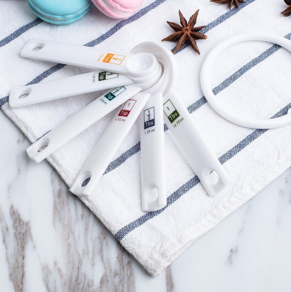 Fox Run 6-Piece Plastic Measuring Spoon Set White (4826)