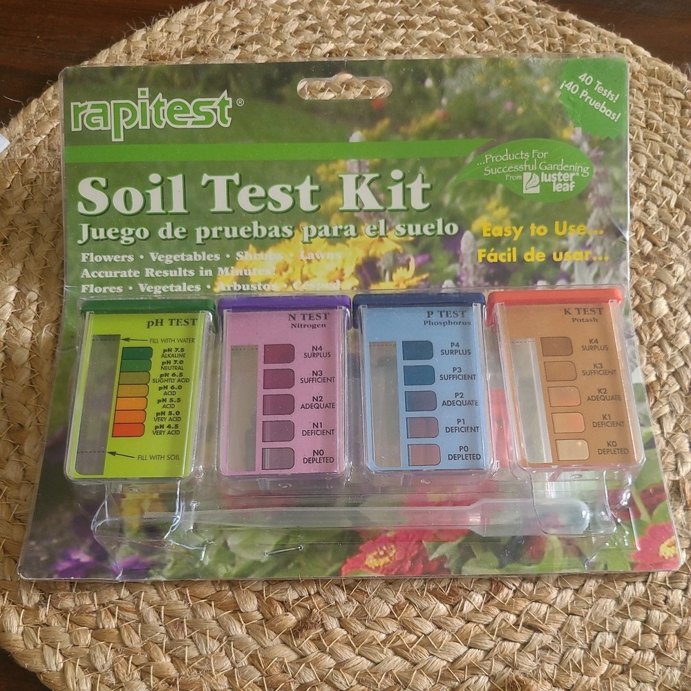 Luster Leaf 1601 Rapitest Test Kit for Soil pH, Nitrogen, Phosphorous and Potash