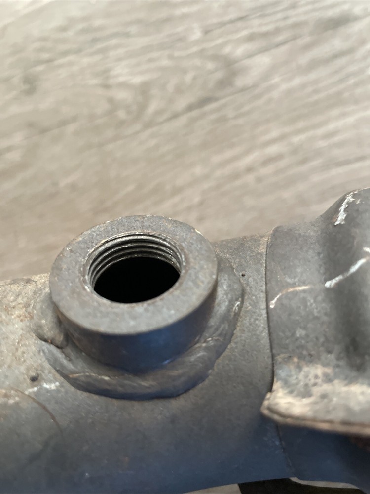 2001 Eurovan 2.8L Exhaust Down Pipe USED.