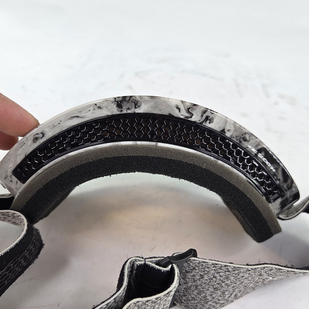 Dragon Alliance Goggles Marble Frame Snowboard Adjustable Ski Goggle