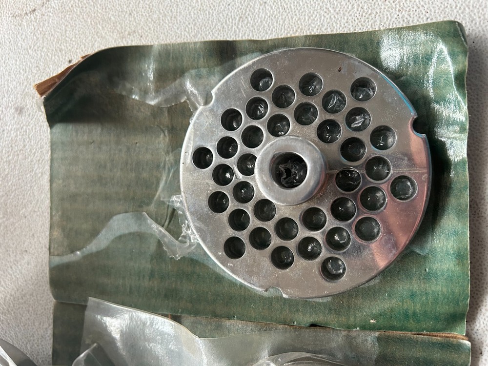 size 32 meat grinder plates