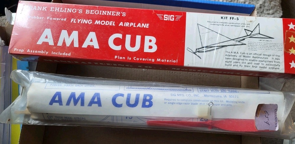 SIG AMA CUB (2) RUBBER-POWERED AIRPLANES KIT FF-5