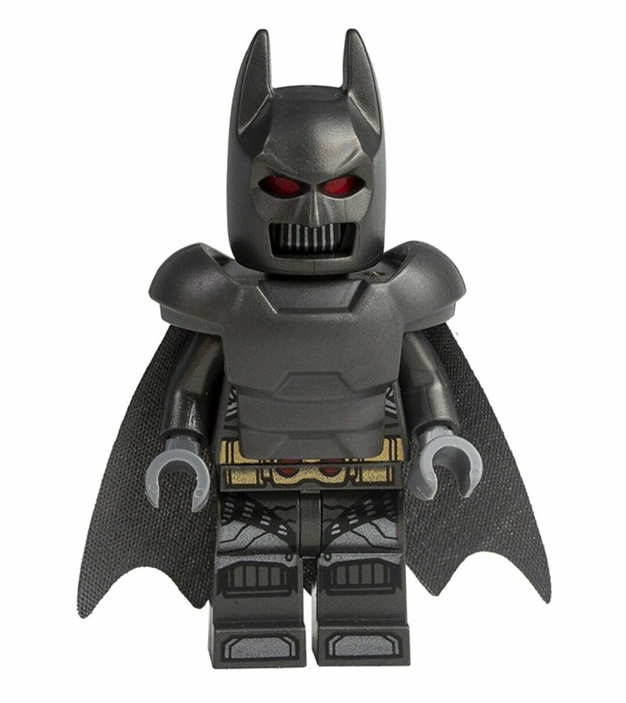 LEGO DC Superheroes: Grey Batman with Cape Armor