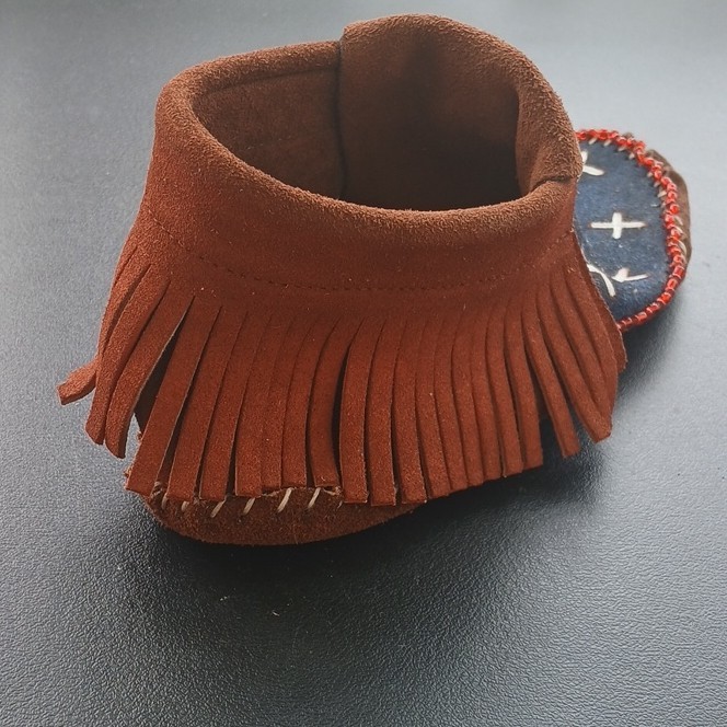 PowWow Regalia - Cowhide Leather Moccasins with Fringe and Edge Beading