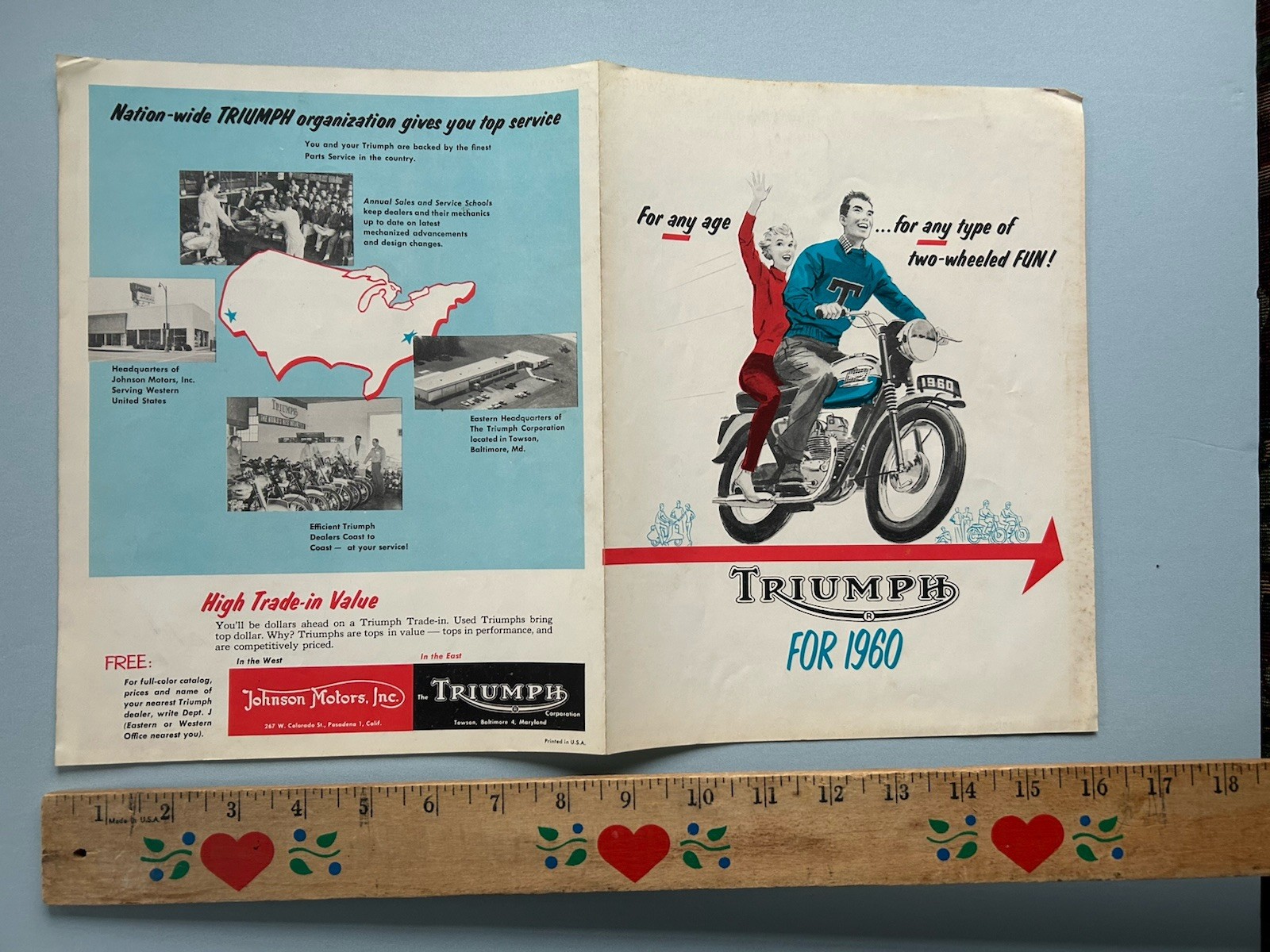 TRIUMPH MOTORCYCLE BROCHURE 1960 BONNEVILLE TR7 TROPHY-650 TR6 TIGER-110 100