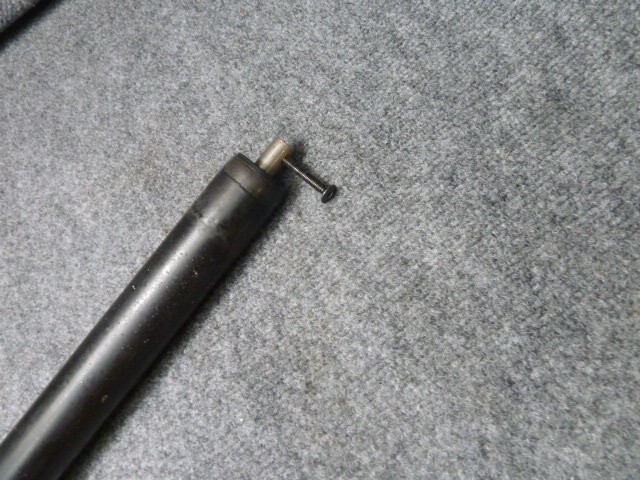 Golds Gym trainer 450 Treadmill Front Roller