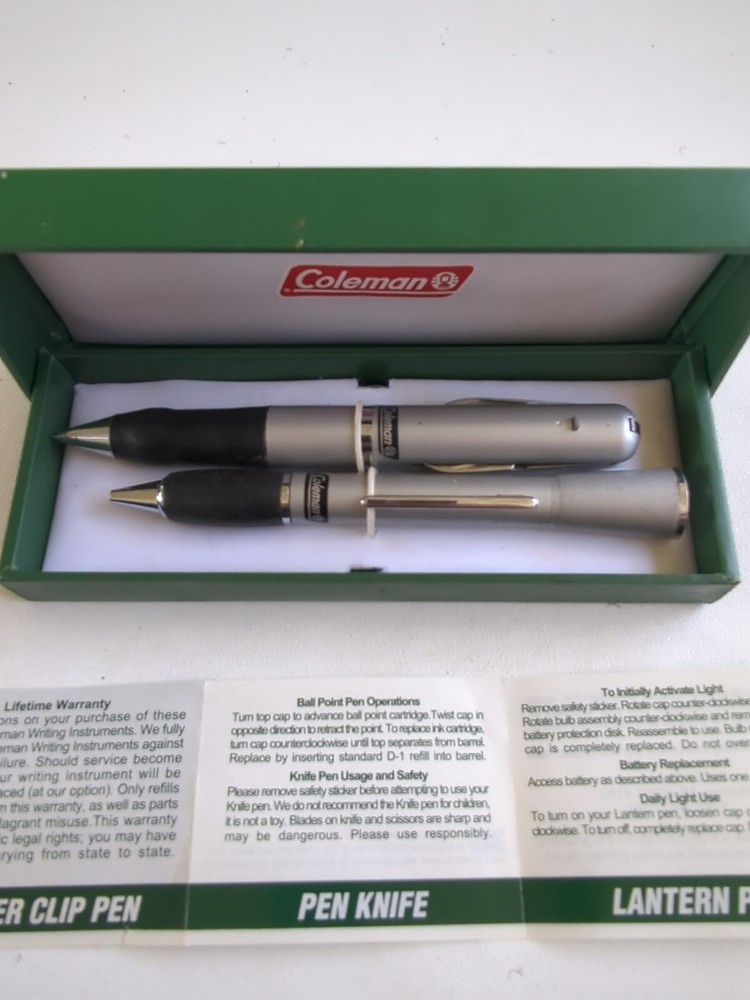 Vtg Coleman Lantern pen Knife light flashlight