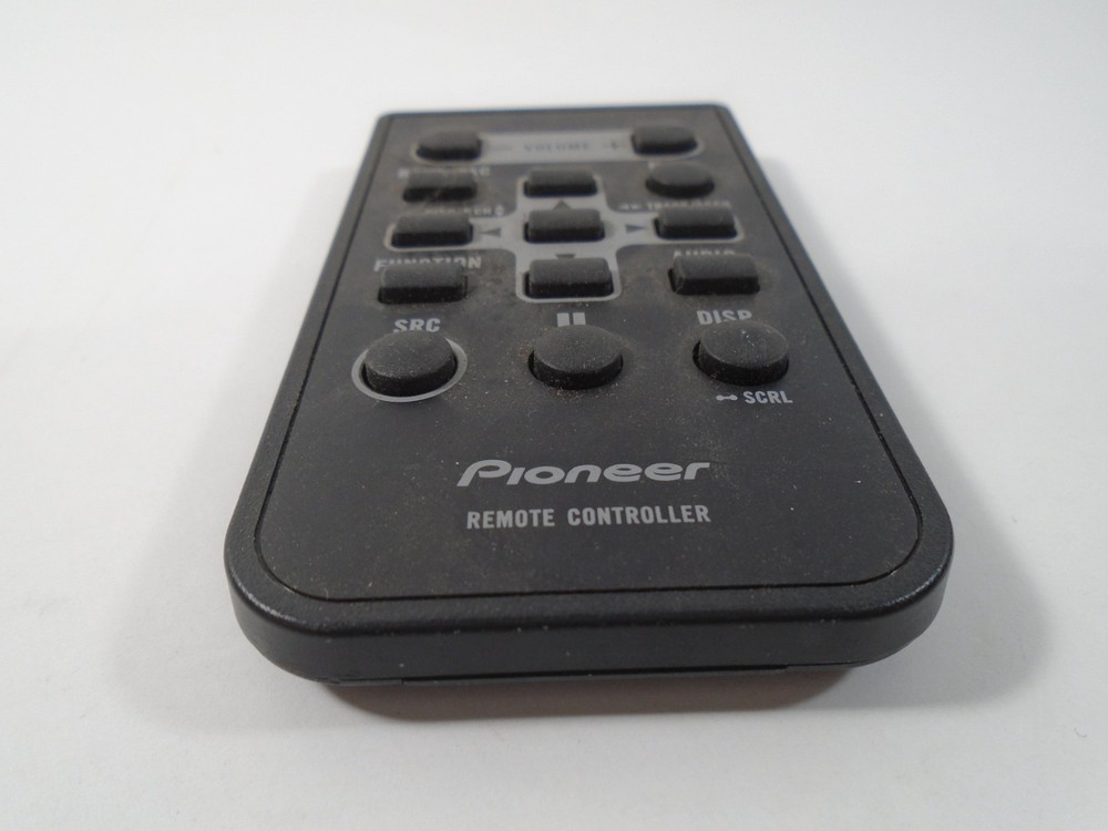 PIONEER CAR STEREO--REMOTE CONTROLLER (LOOK) CXE3669