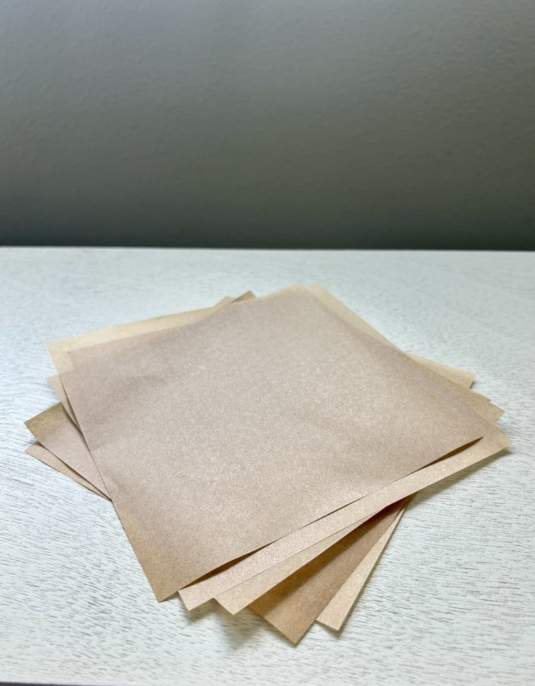 Superworm Pupation Station (25 Slots) Elevate Your Bug-breeding Setup!