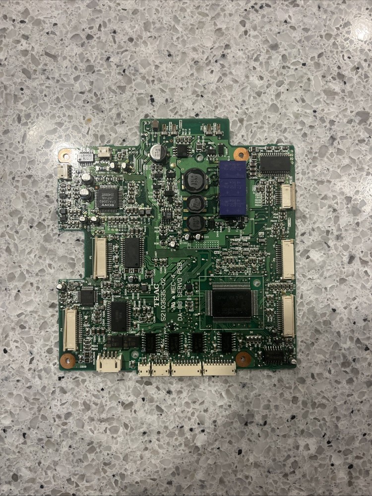 TEAC WEC-4 DA-88 Servo PCB