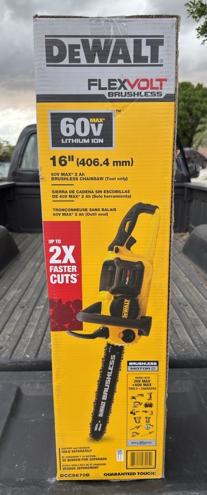 Dewalt DCCS670B FLEXVOLT 60V MAX Cordless Chainsaw (Tool Only)