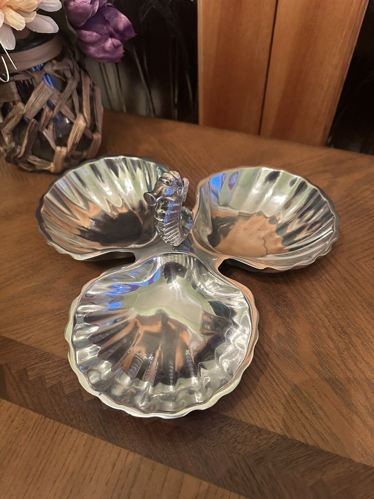 IHI India Handicrafts Silver Clam Shells & Seahorse Serving Dish with 3 Sections