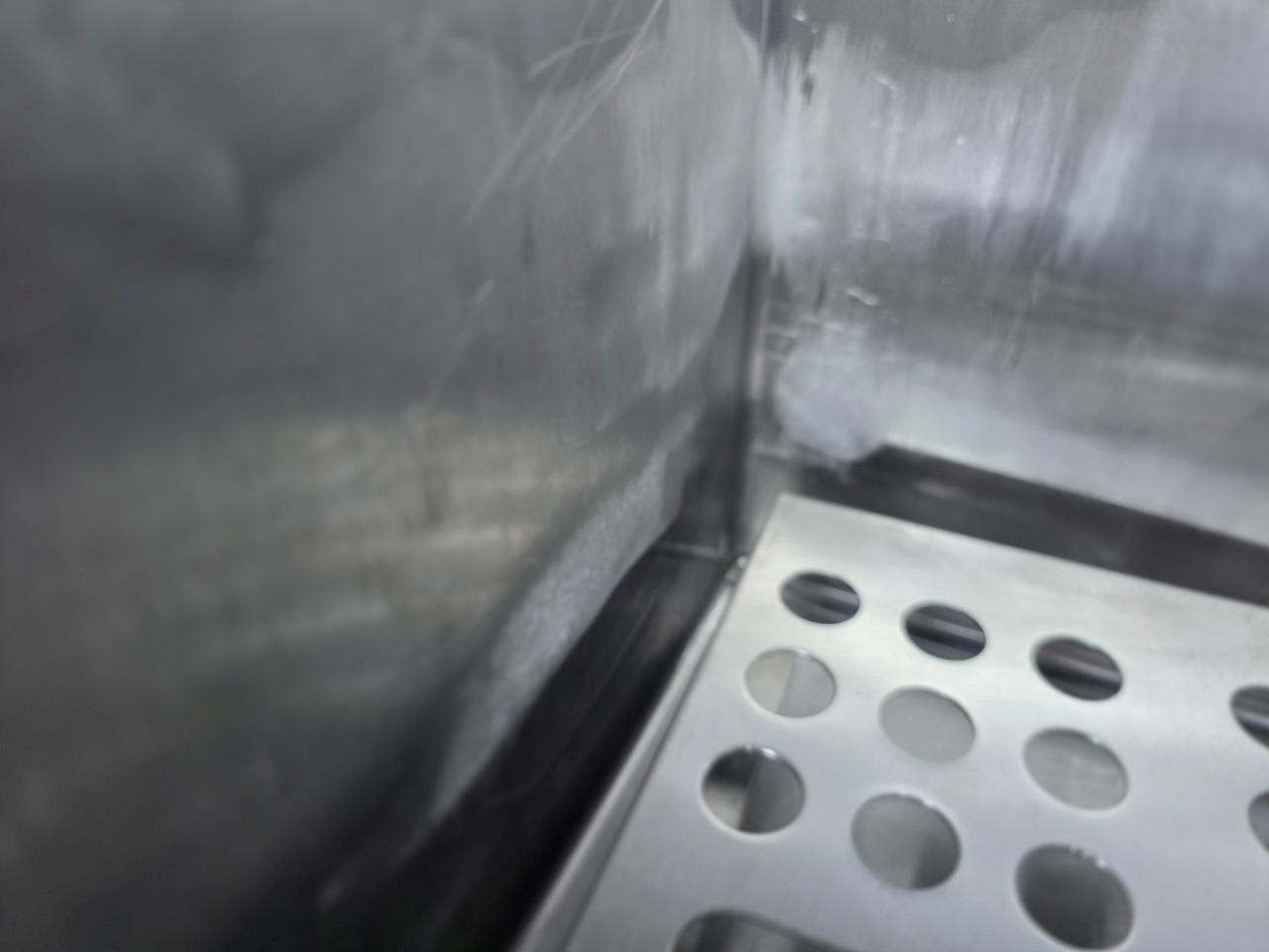 Silver King SKMAJ1 6 gal Refrigerated Milk Dispenser w/ 1 Valve 115 Volt Tested