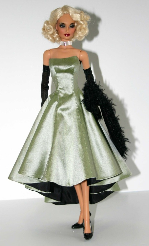 Reminisce Doll Clothes Sewing Pattern for 16" Kingdom Dolls